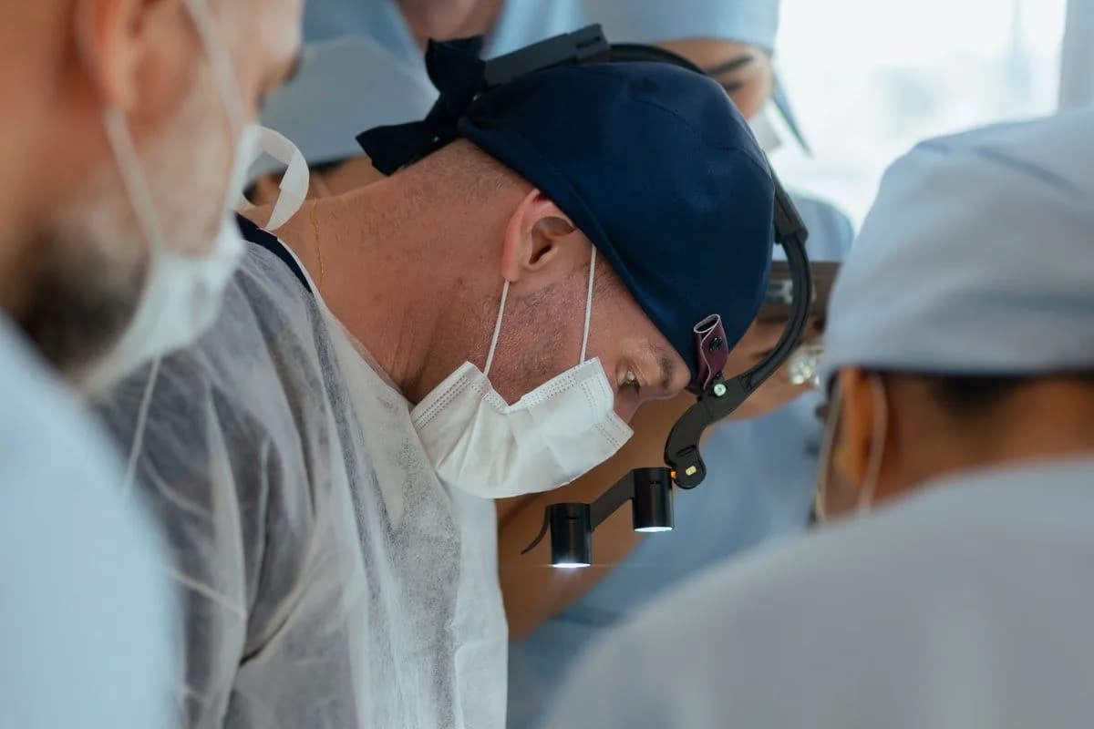 Spigelian Hernia Ameliyatı Nasıl Yapılır?